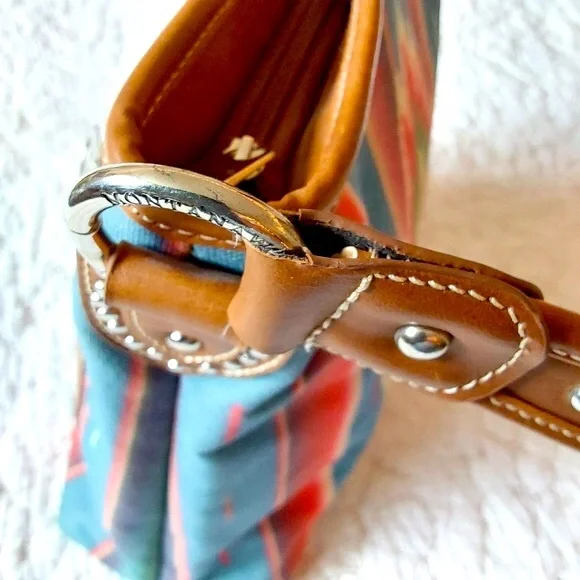 Montana West Navajo Print Shoulder Bag - Picture 13 of 16